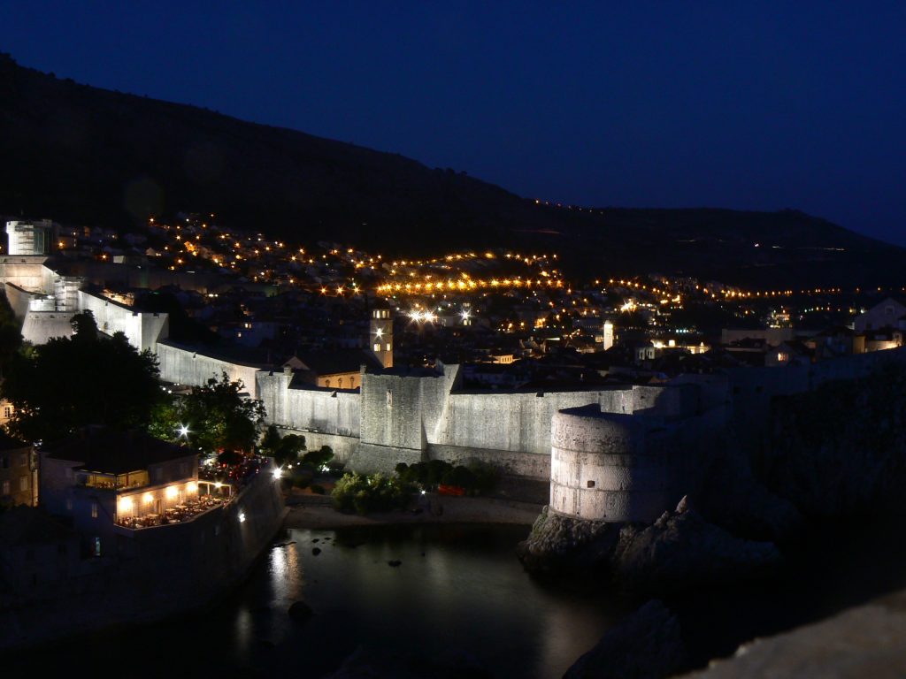 Old walls in Dubrovnik by night. What to do in Dubrovnik at night.